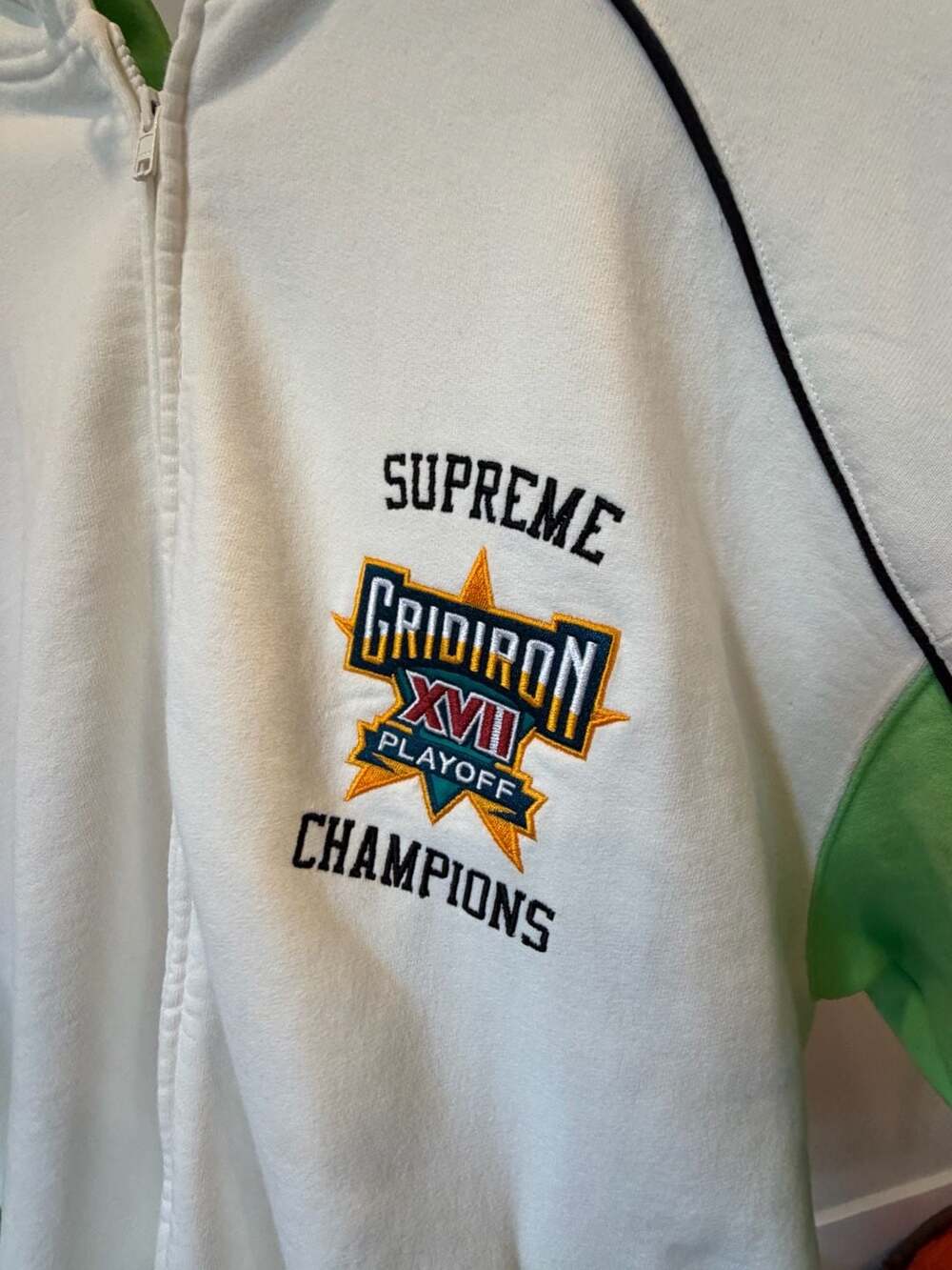 Supreme Playoffs Zip Up Hooded Sweatshirt White SS25 - Picture 5 of 8